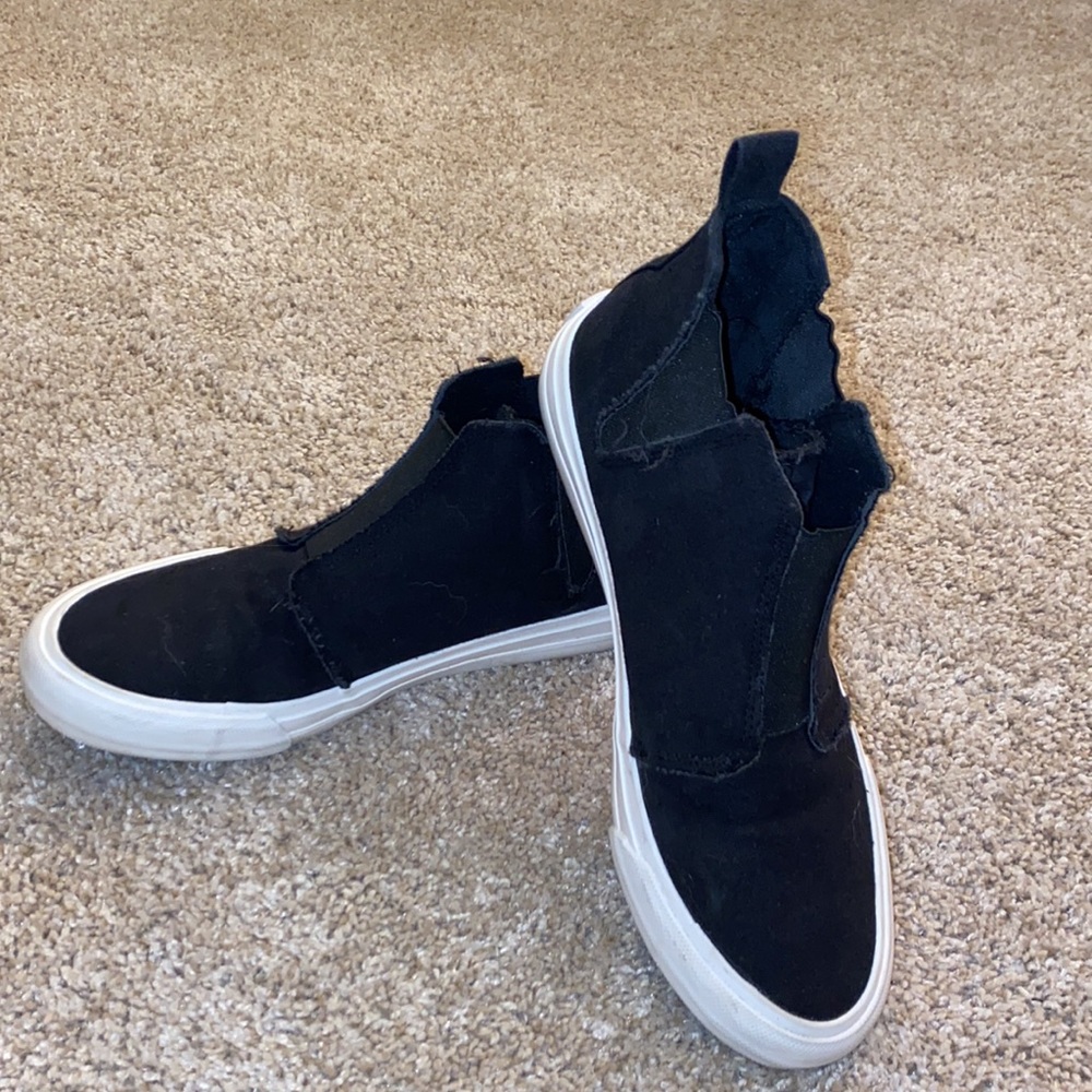 Gypsy Jazz Slip on High Rise Sneaker